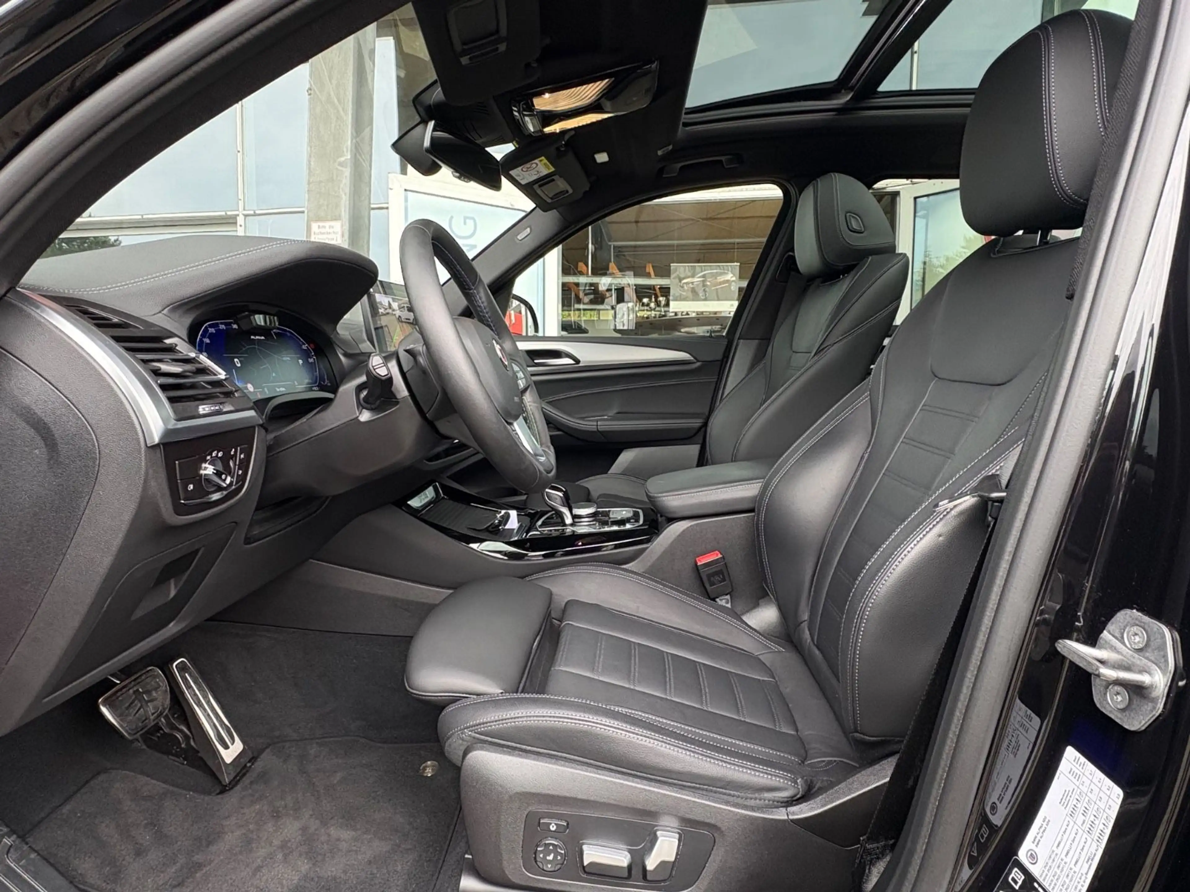 Alpina XD3 3.0/PAN/LED/22"/M-SPORT/AHK/HUD/PANO/STH/1VB — photo 12