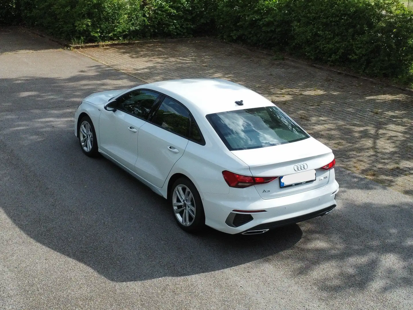 Audi A3 35 TDI S line *Garantie* Weiß - 2