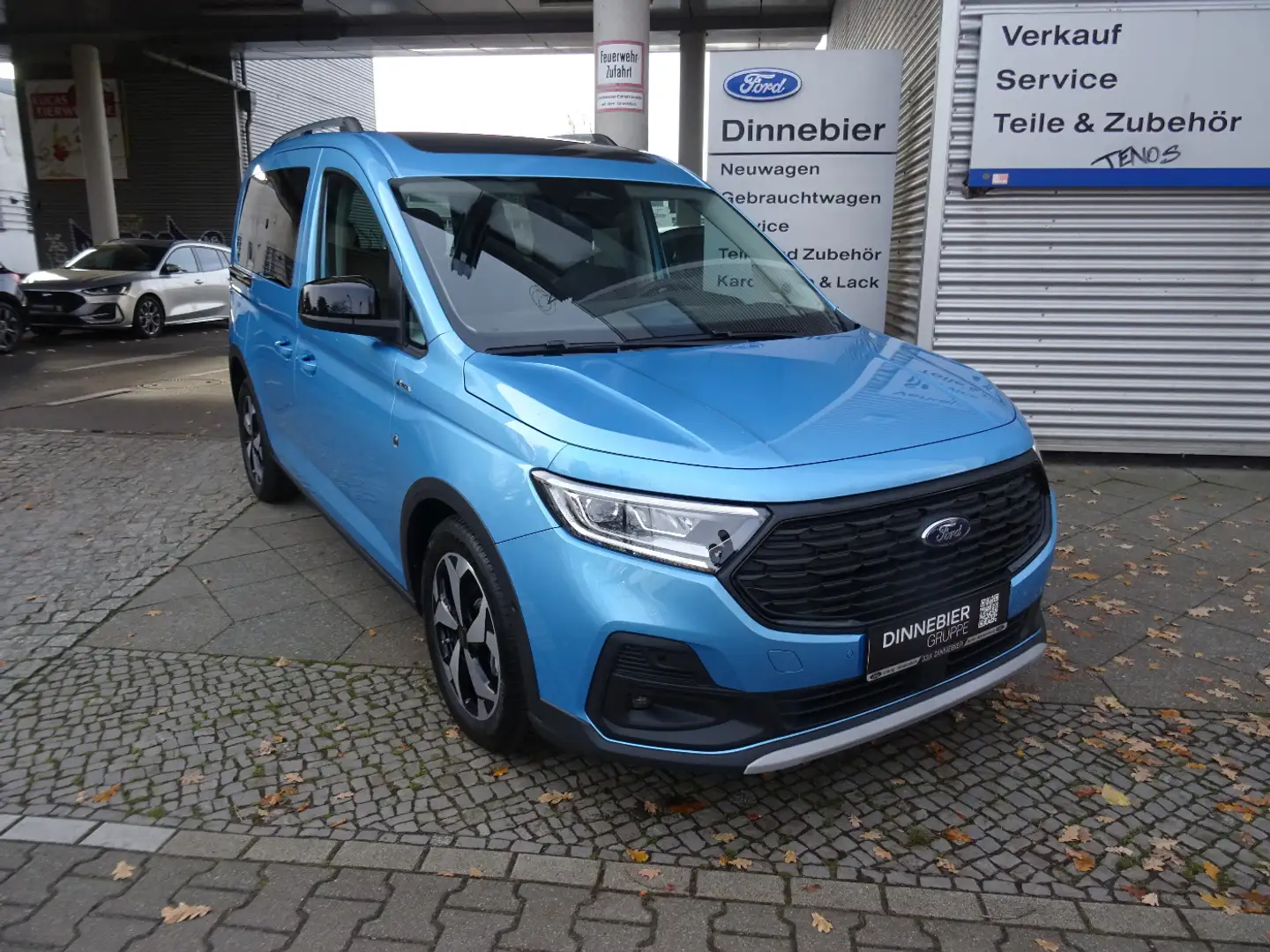 Ford Tourneo Connect ACTIVE (VS-E5). 2.0l EcoBlue Diesel 90 KW (122PS). Bleu - 2