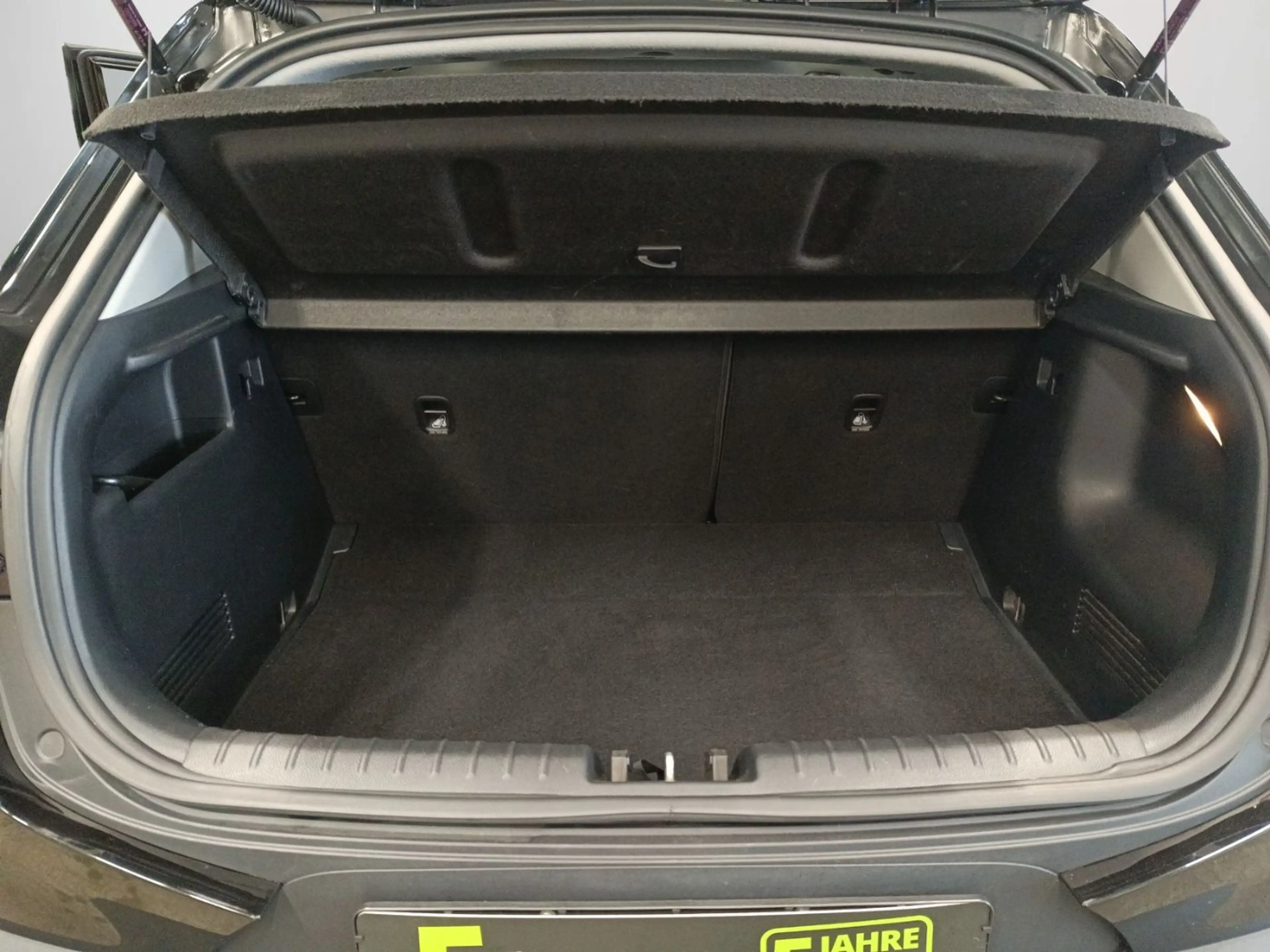 Kia Stonic 1.0 T-GDI Mild-Hybrid GT LINE LED+Navi — photo 10