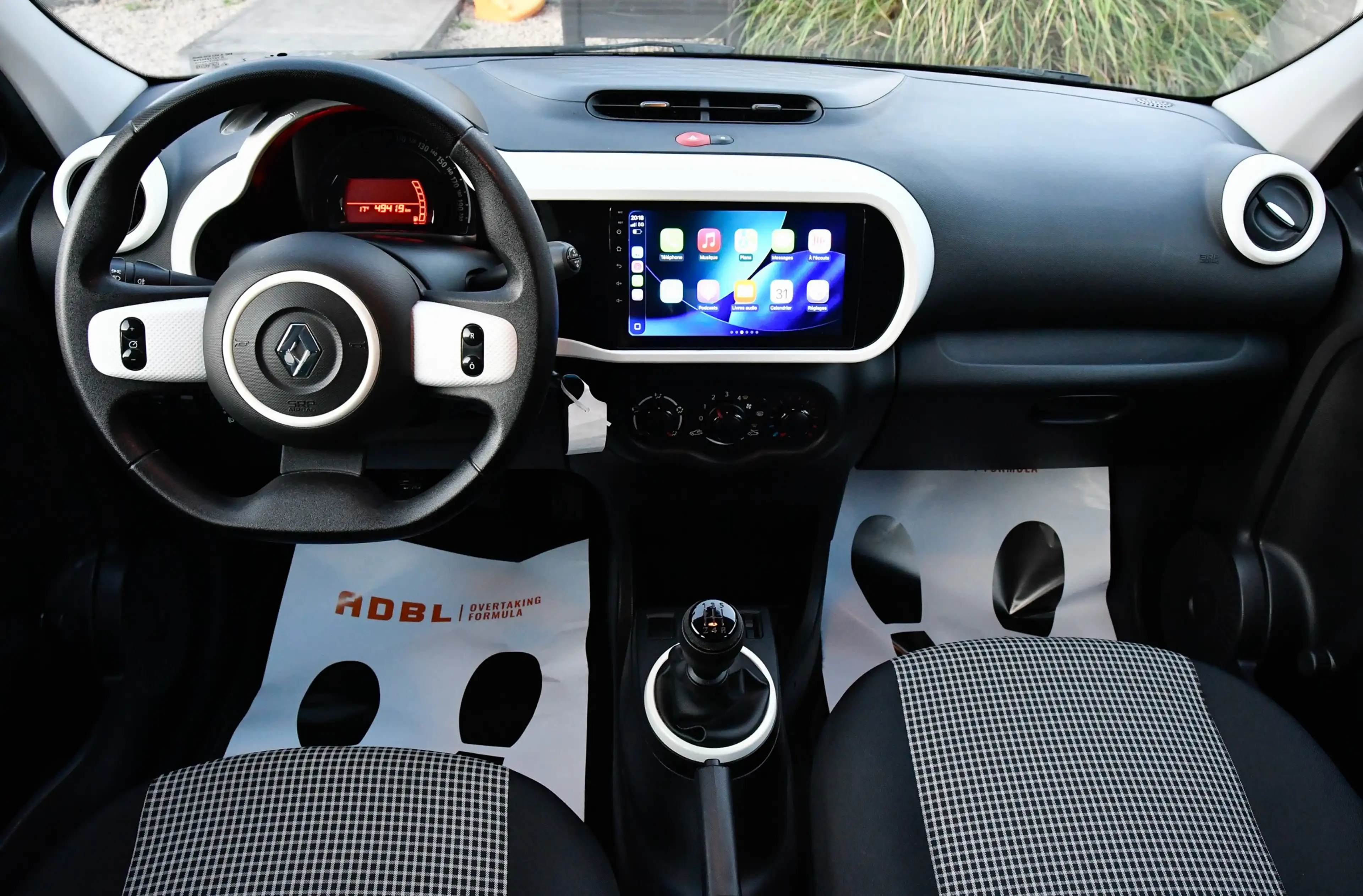 Renault Twingo Twingo 1.0i SCe *CarPlay*Cruise* — photo 6