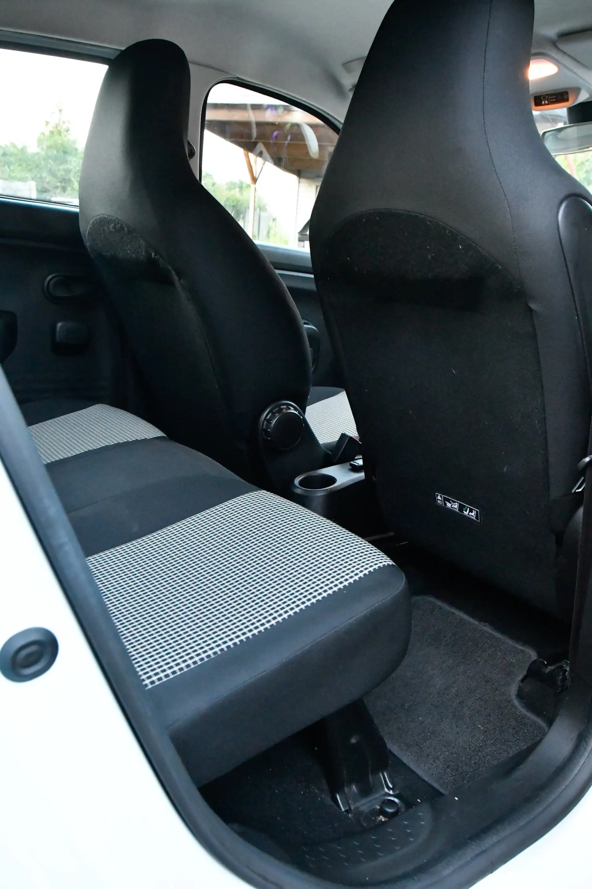 Renault Twingo Twingo 1.0i SCe *CarPlay*Cruise* — photo 9