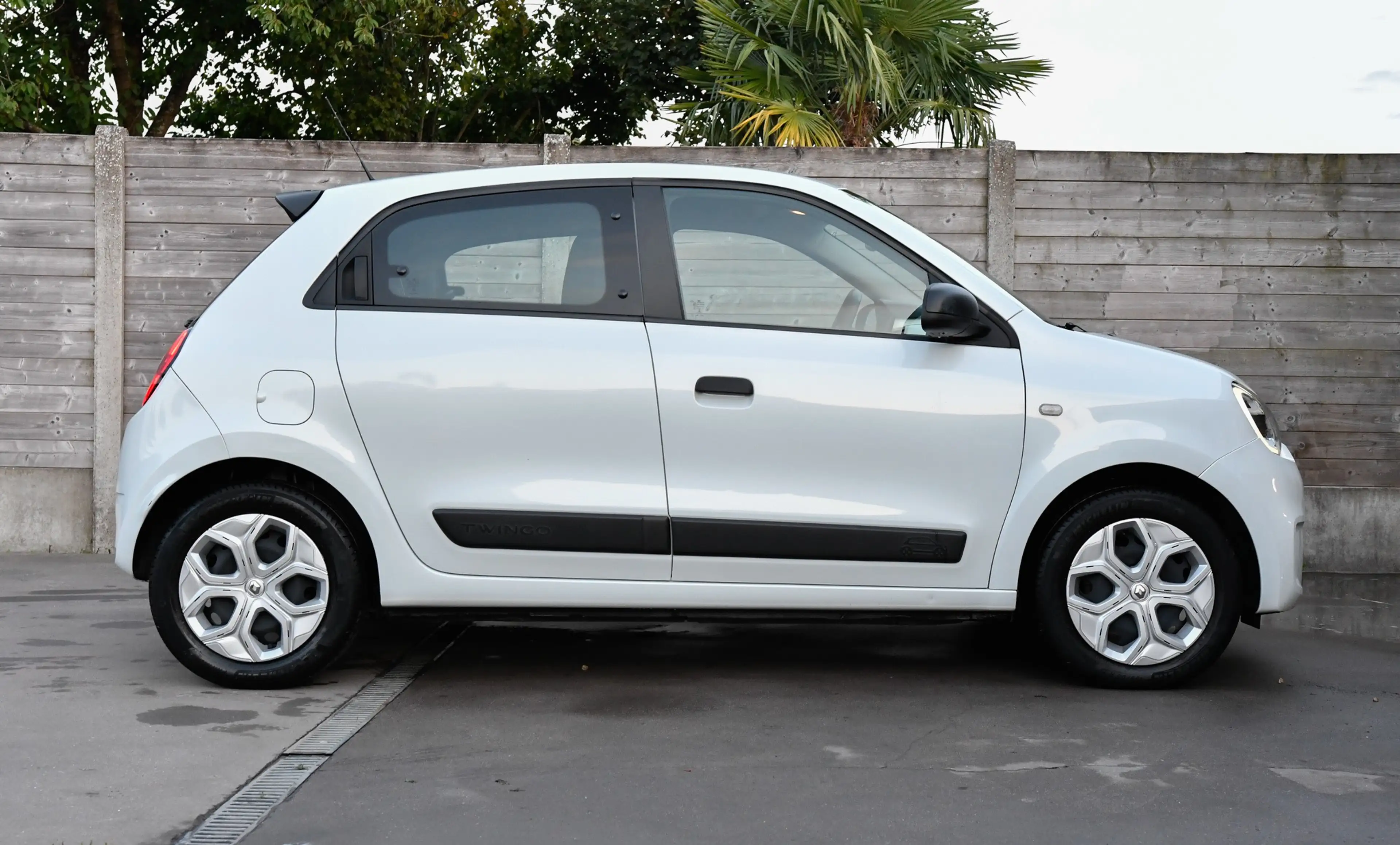 Renault Twingo Twingo 1.0i SCe *CarPlay*Cruise* — photo 3