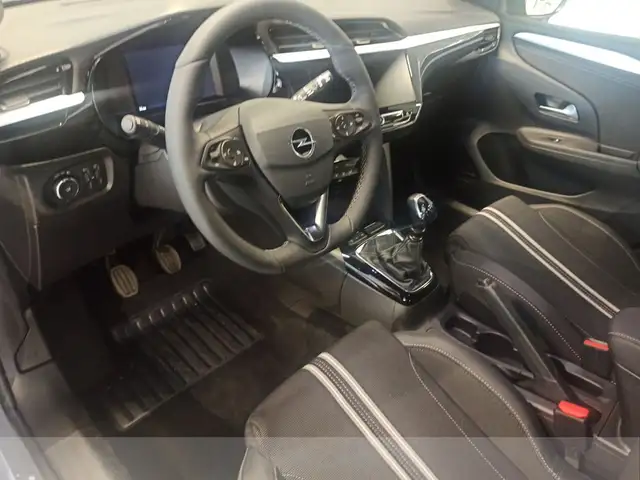 Opel Corsa view 9