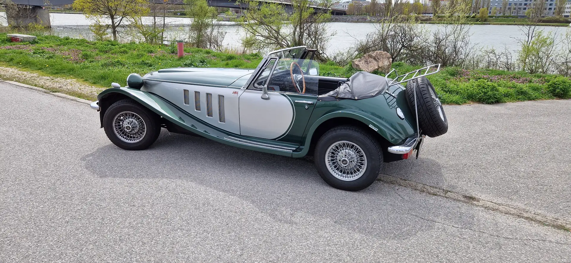 Oldtimer Panther LIMA 2200cm3 Grün - 1