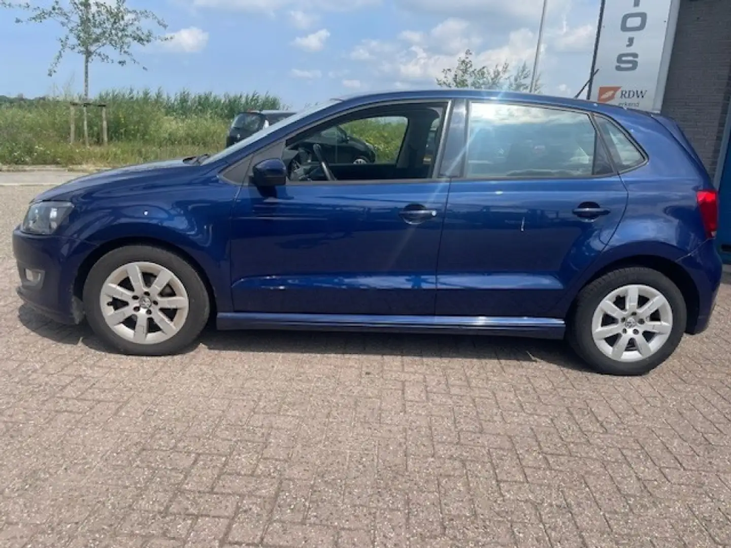Volkswagen Polo 1.2 TDI EGR valve broken, EGR kl;ep kapot, EGR kap Blauw - 2