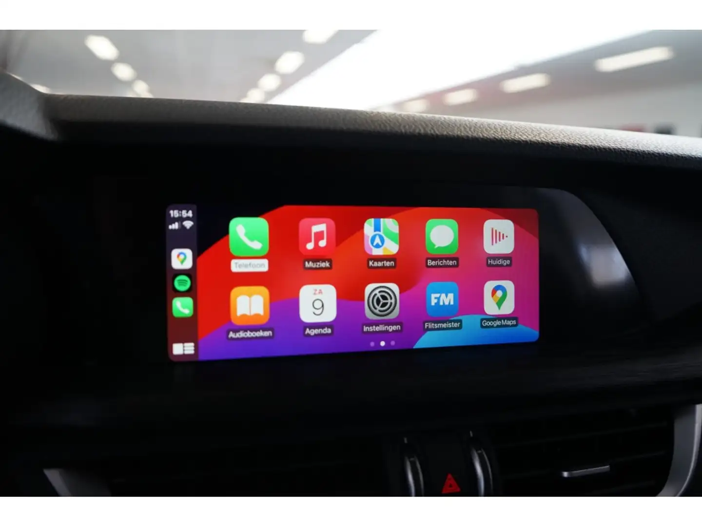 Alfa Romeo Stelvio 2.0 T AWD Super | schakel flippers | Carplay | 20 Rood - 2