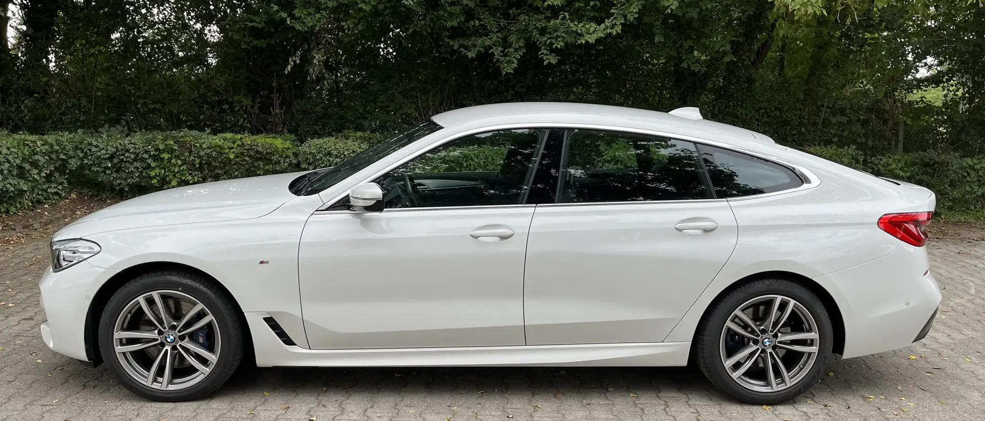 BMW 630 630d xDrive Gran Turismo M-Paket Sport Line Weiß - 1
