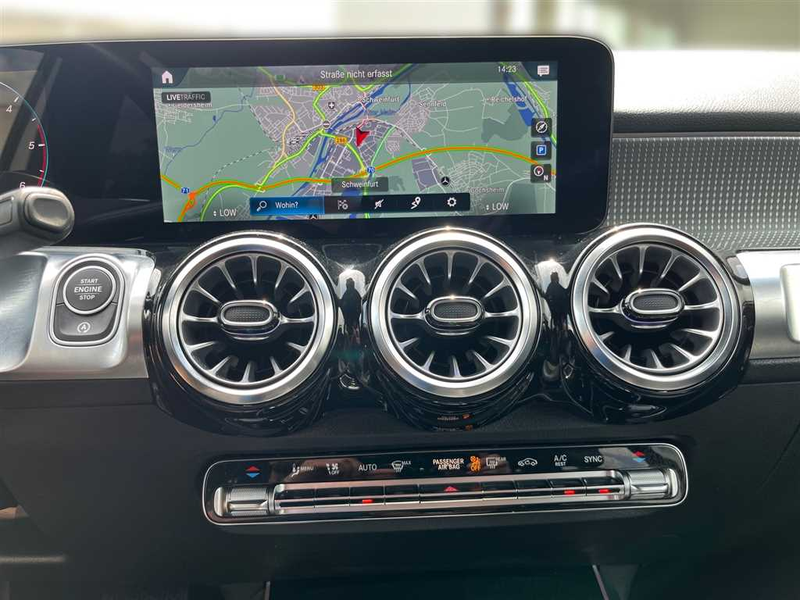 Mercedes-Benz GLB 200 D Progressive 4MATIC 8G-DCT — photo 11