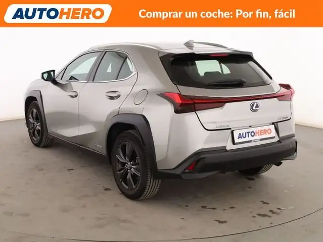 Lexus UX view 4