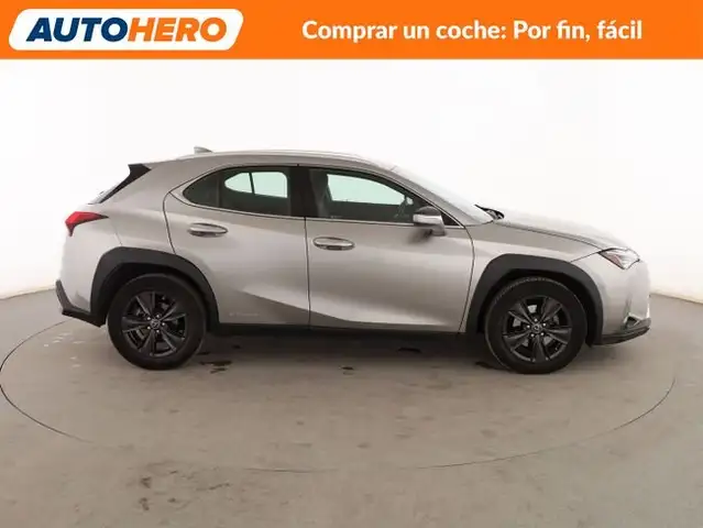 Lexus UX view 7
