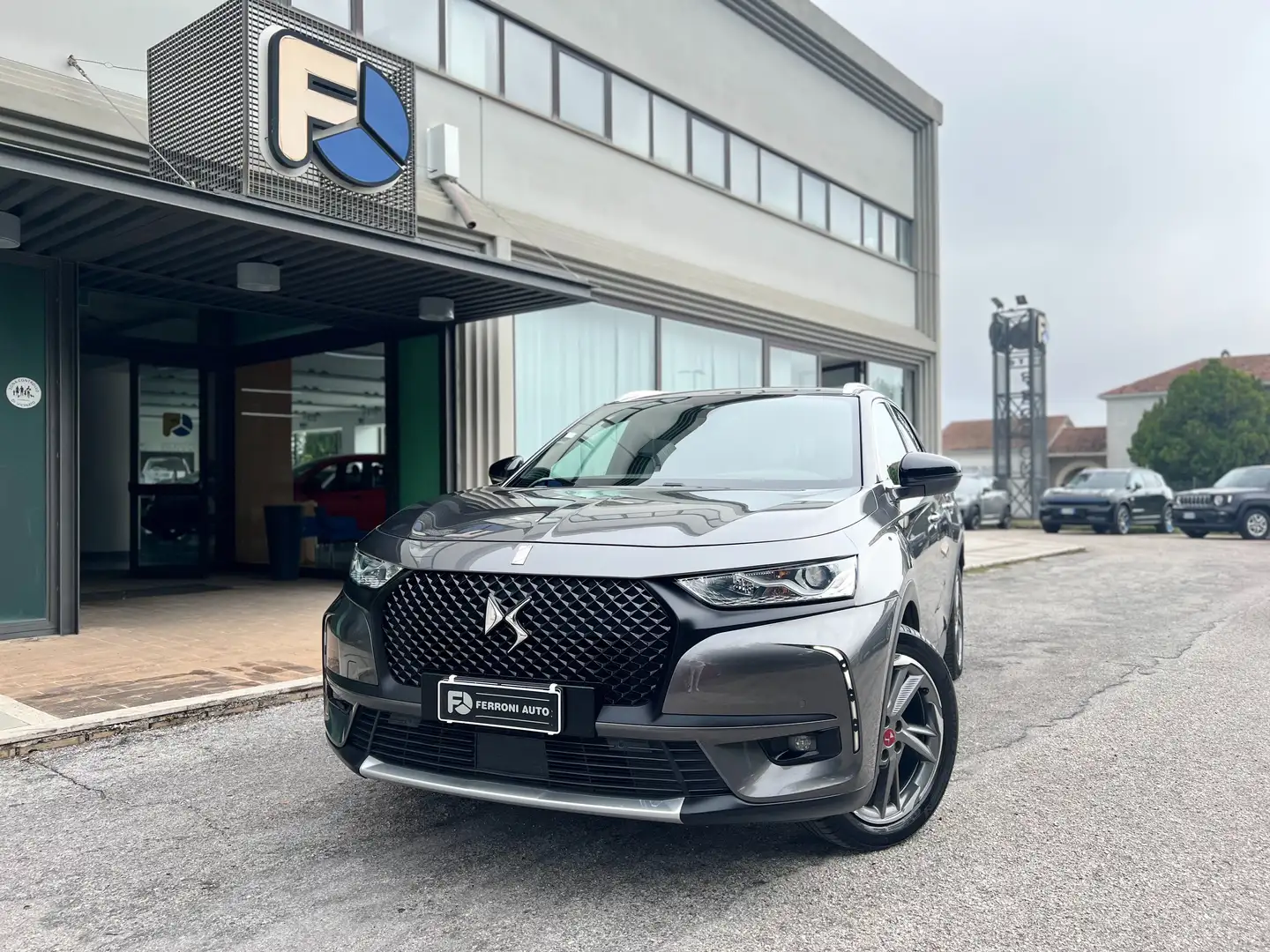 DS Automobiles DS 7 Crossback DS7 Crossback  2.0 bluehdi Grand Chic 180cv auto Grau - 1