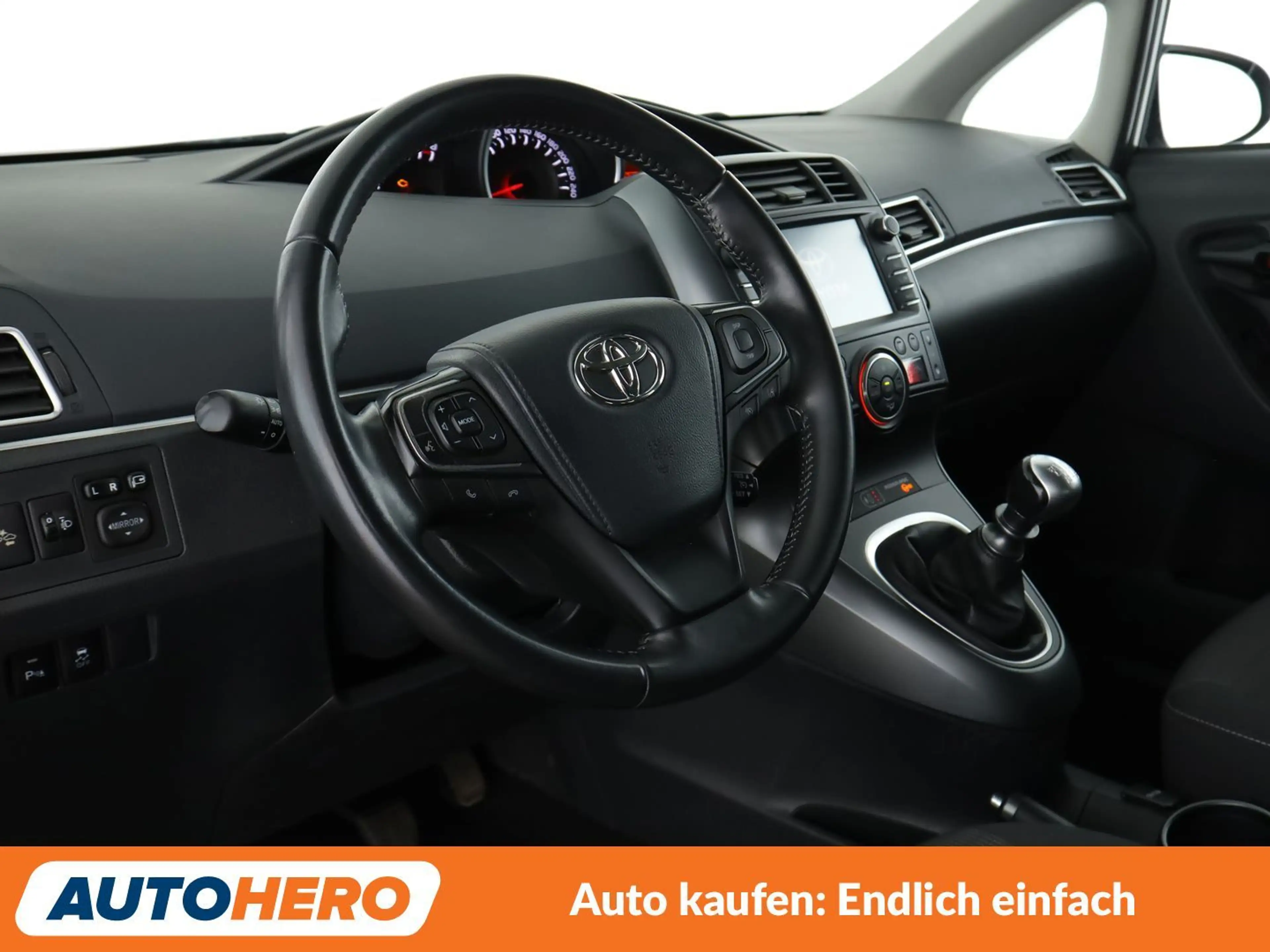 Toyota Verso 1.8 Edition-S *NAVI*TEMPO*CAM*PDC*SHZ*ALU*KLIMA* — photo 11