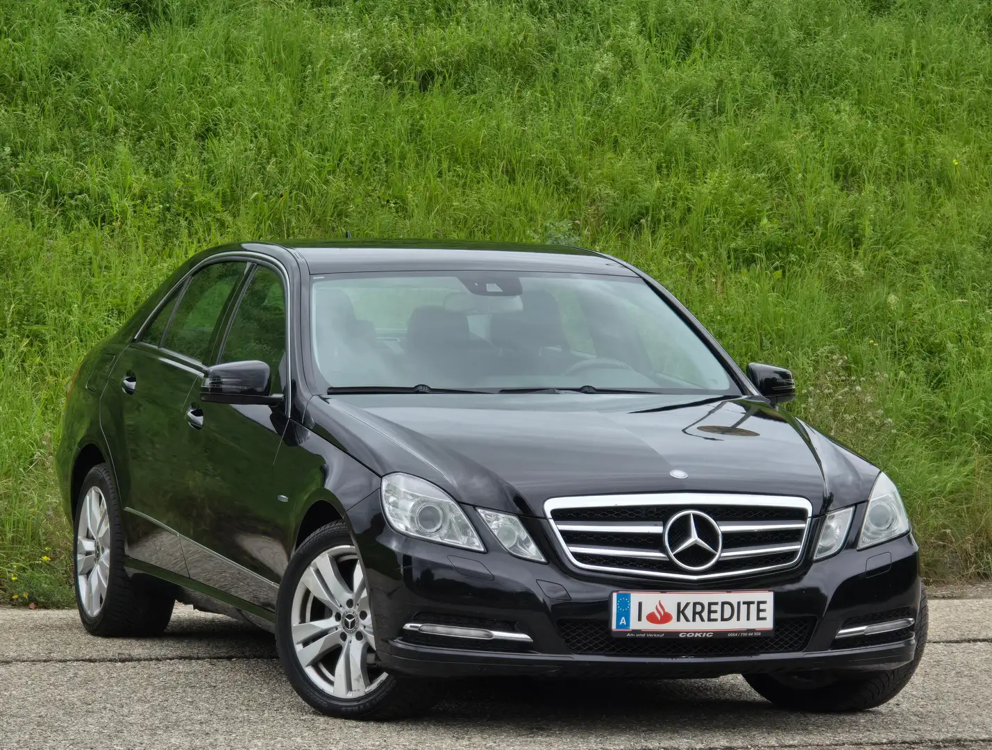 Mercedes-Benz E 220 CDI Top* Kredit* Automatik* Tempomat* Sitzheizung* Schwarz - 2