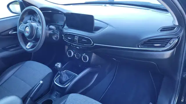 Fiat Tipo view 10
