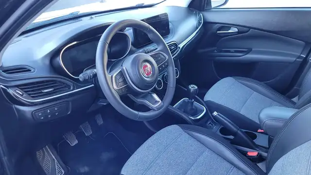 Fiat Tipo view 8