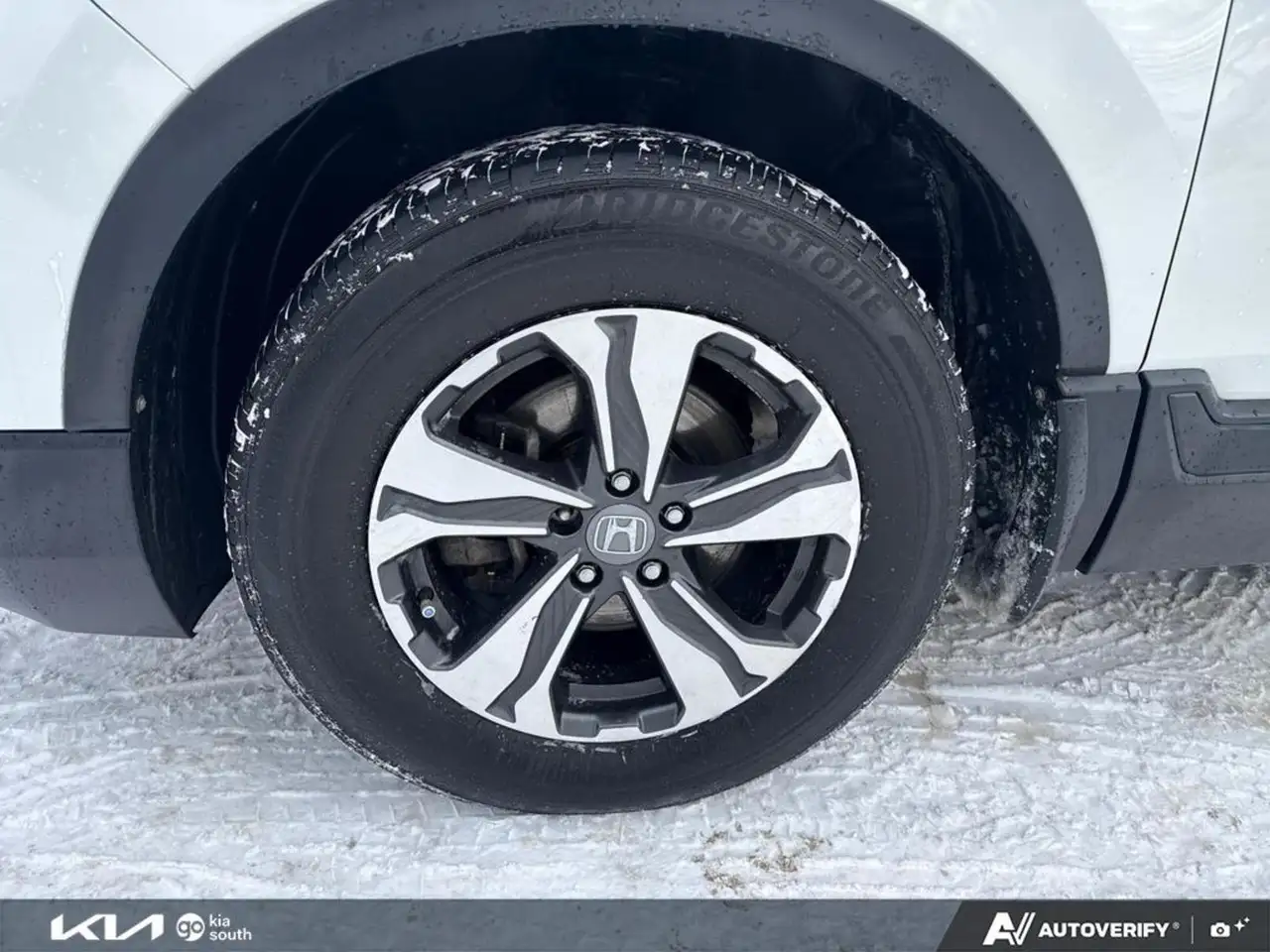 Honda CR-V снимка Honda CR-V