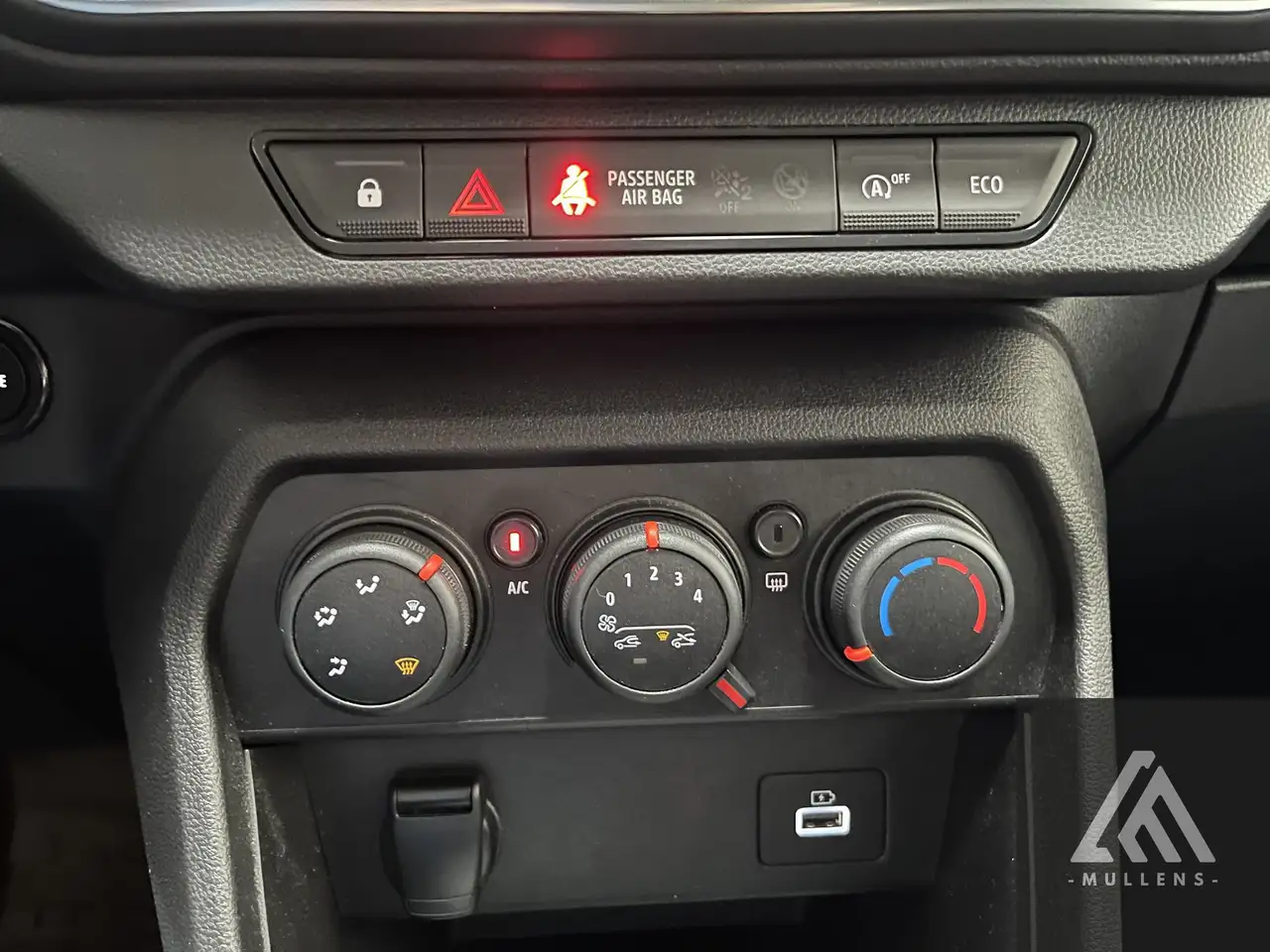 Dacia Sandero TCe Stepway EcoG + LPG 1ste eigenaar met onderhoudsboek, миниатюра 21