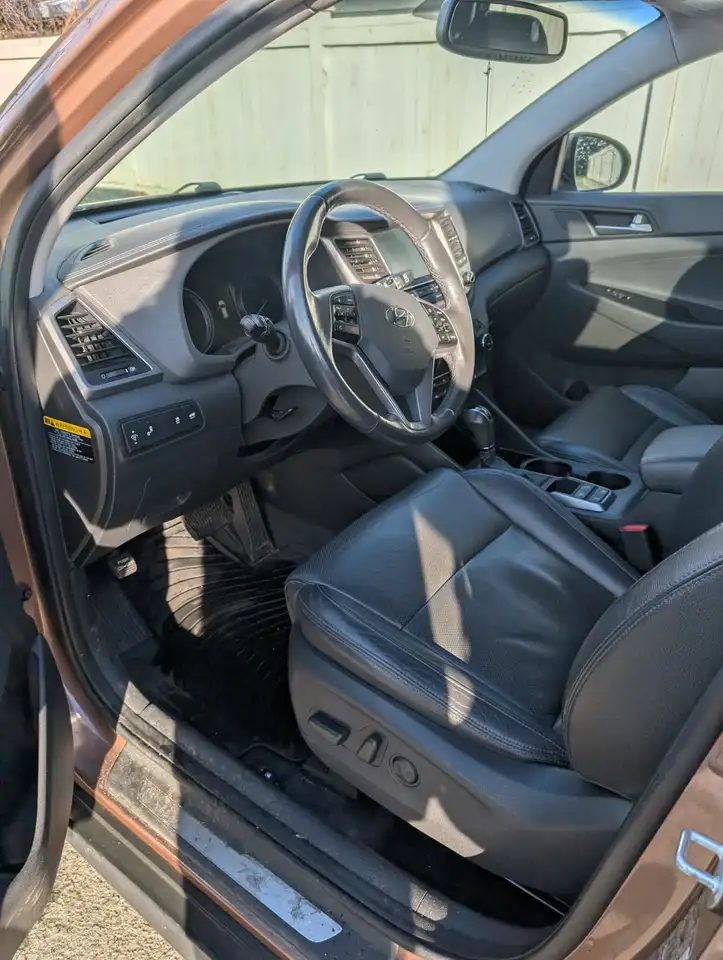 Hyundai TUCSON снимка Hyundai TUCSON