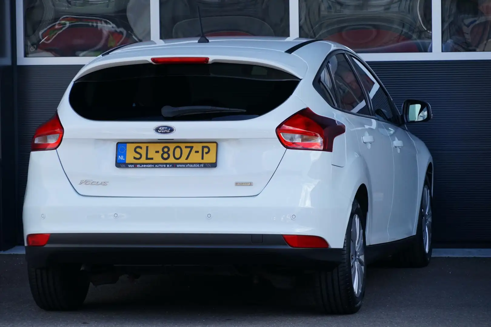 Ford Focus 1.0 Lease Edition, NL, CarPlay, PDC, cruise, navi Wit - 2