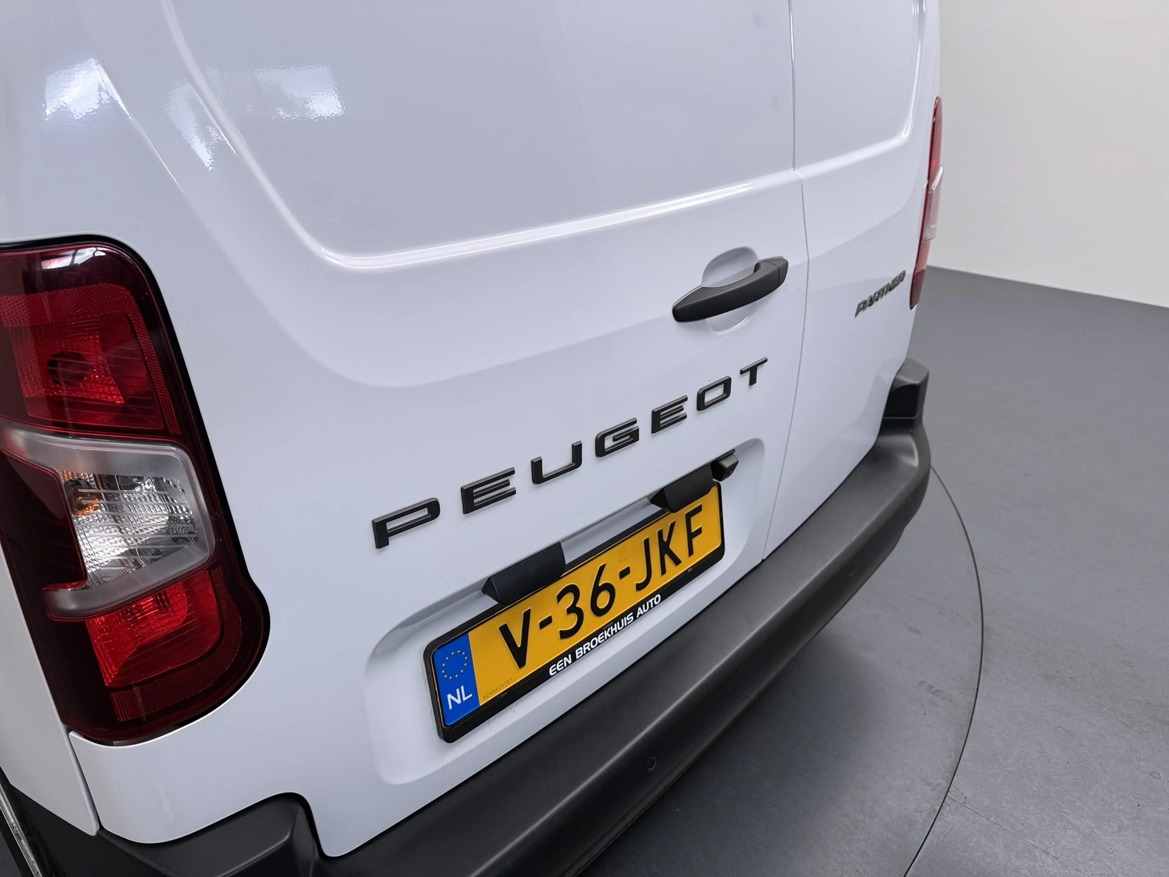Peugeot Partner 1.5 BlueHDi 100 S&S L1 | Achteruitrijcamera | Airc — photo 32