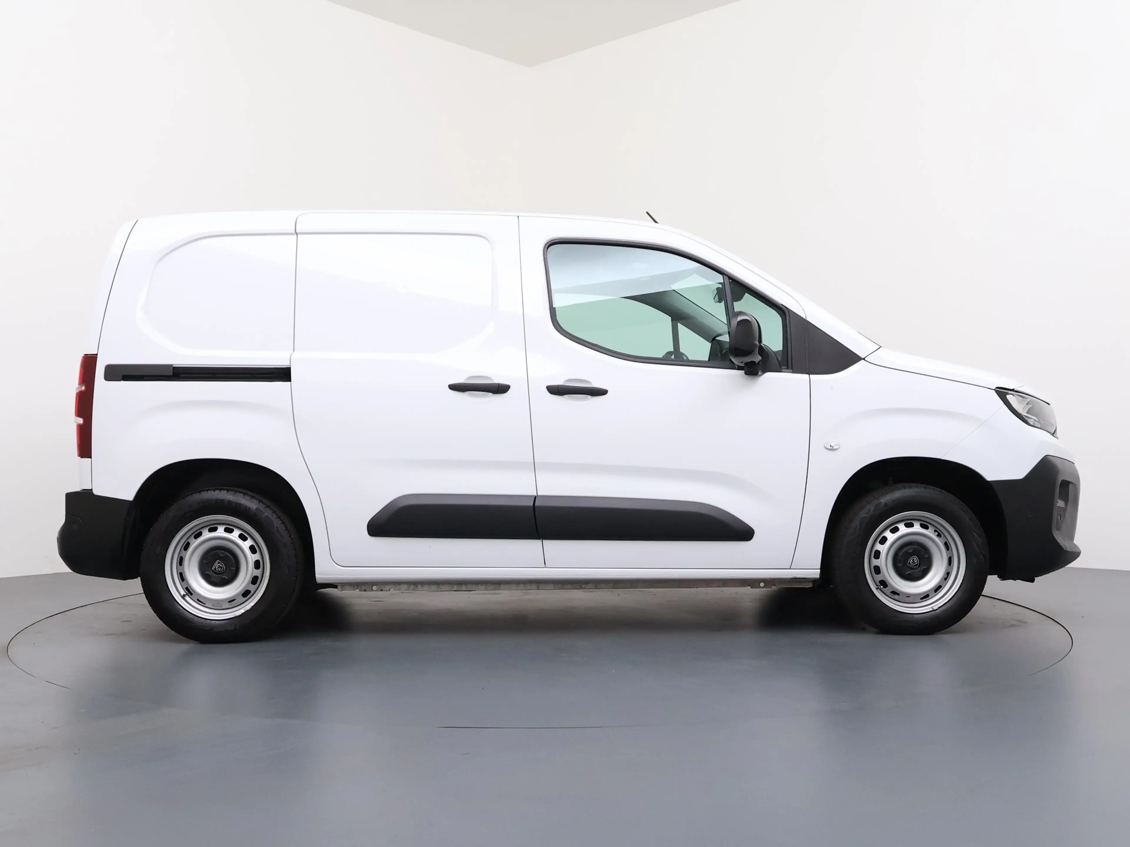 Peugeot Partner 1.5 BlueHDi 100 S&S L1 | Achteruitrijcamera | Airc — photo 14