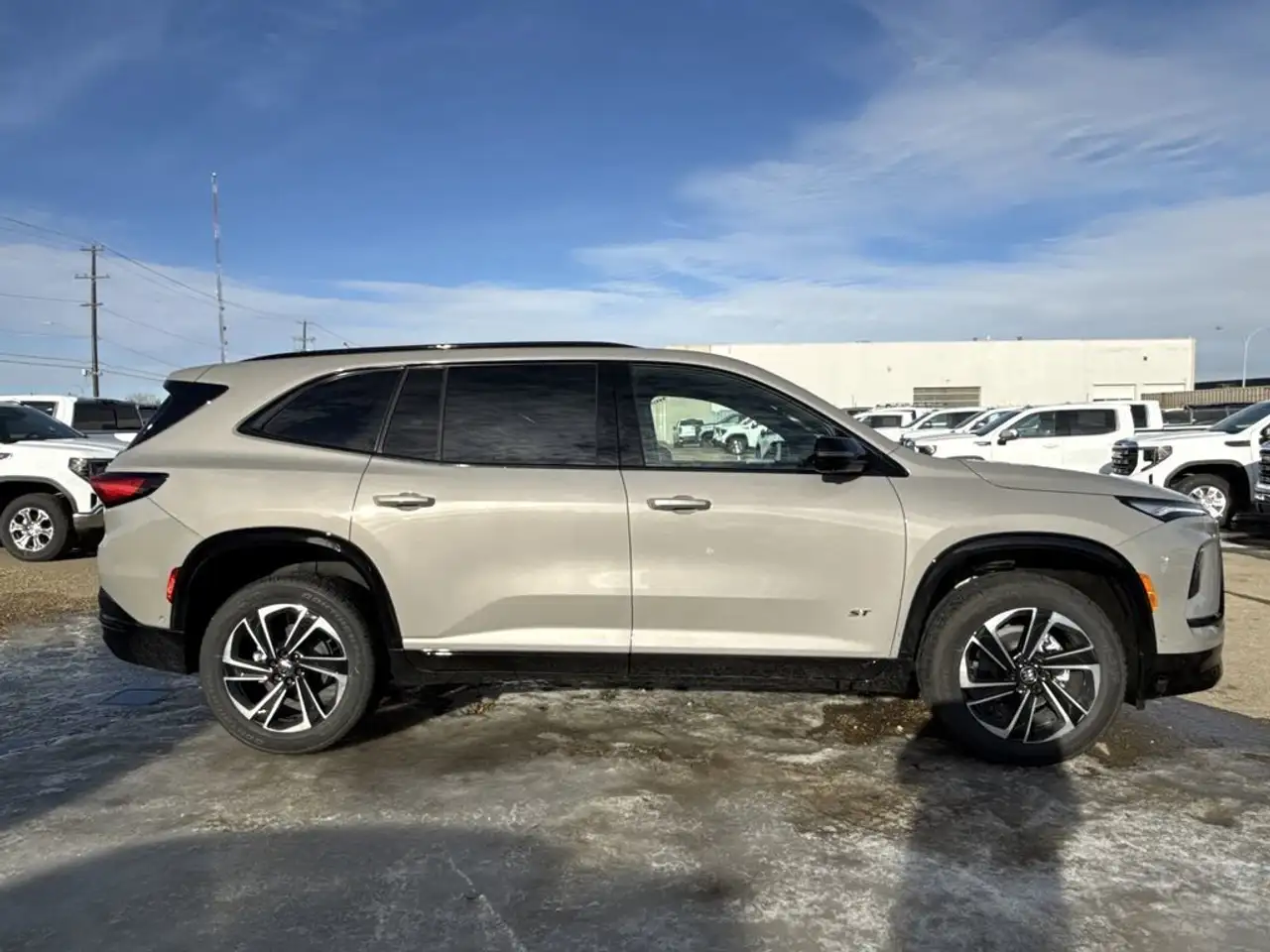 Buick Enclave снимка Buick Enclave