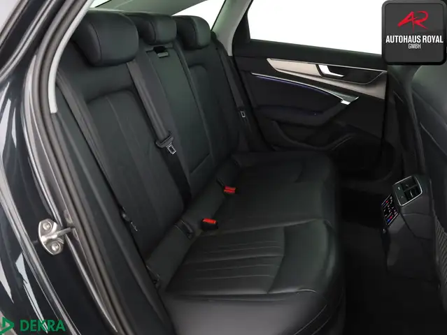 Audi A6 view 12