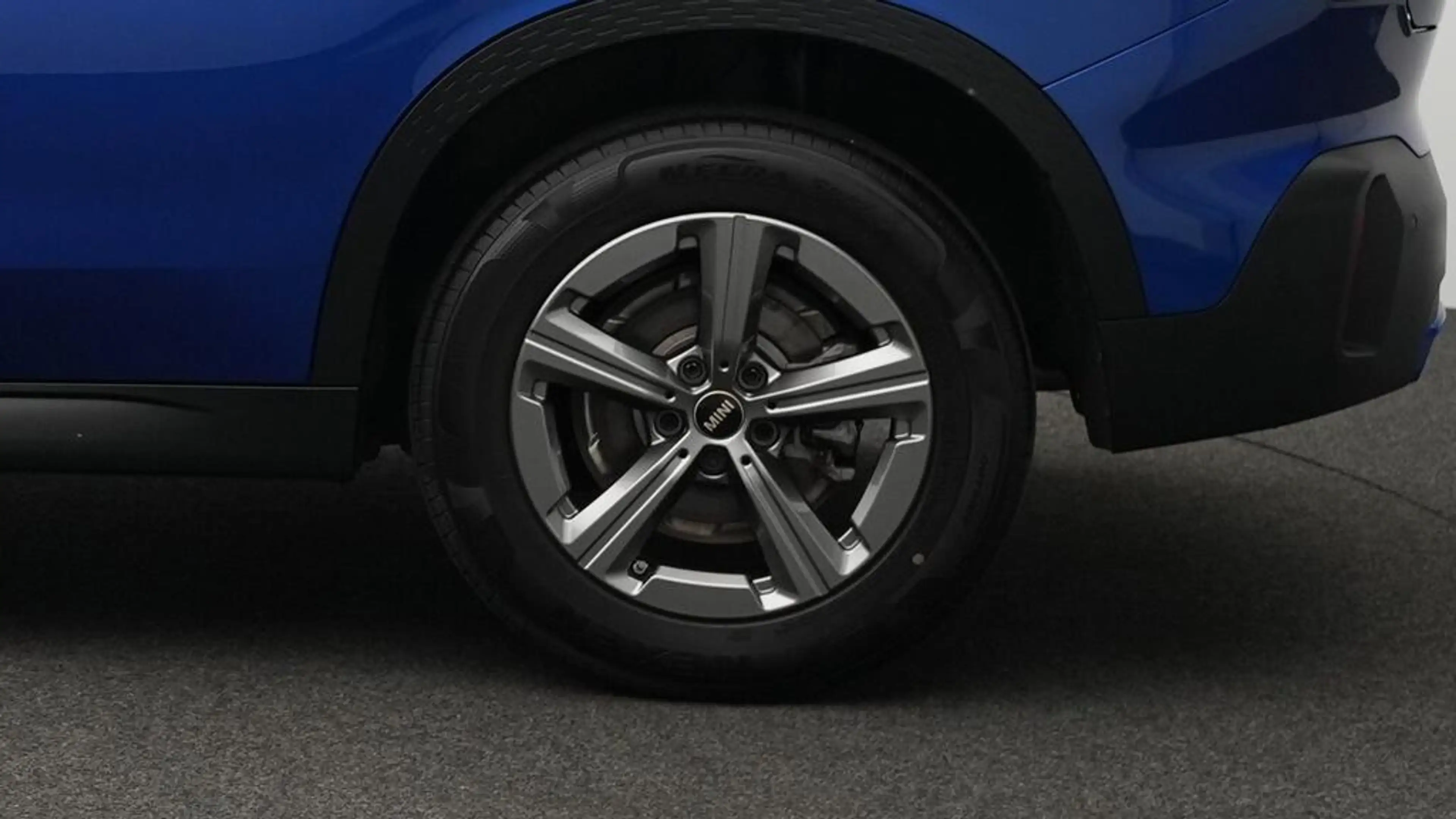 MINI Countryman C Classic Trim — photo 12