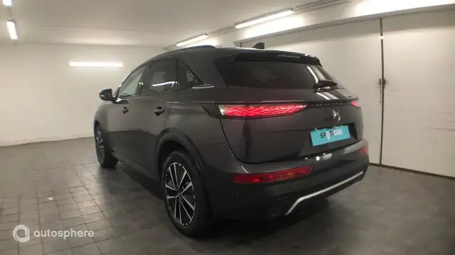 DS Automobiles DS 7 view 7
