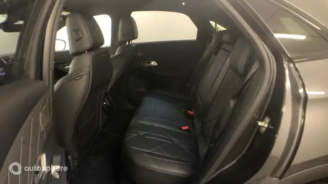 DS Automobiles DS 7 view 13