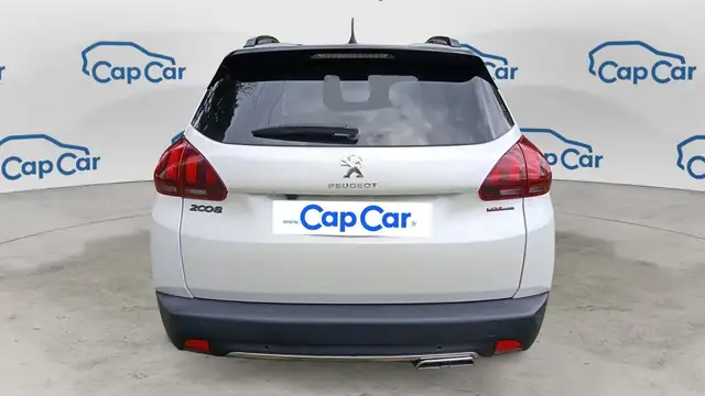 Peugeot 2008 view 3
