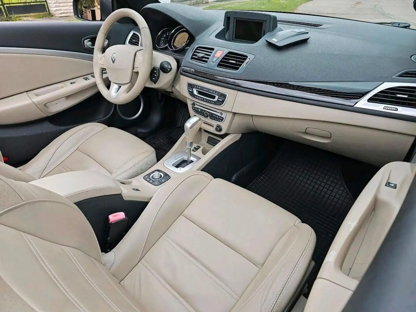 Renault Megane 2.0 140 CVT Coupe-Cabriolet Dynamique - 1