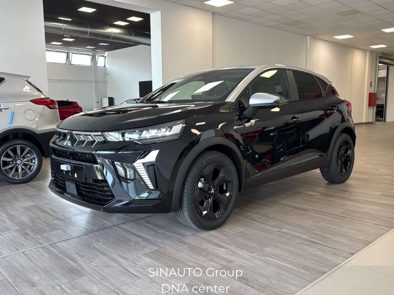 Mitsubishi ASX 1.8L Full Hybrid (HEV) Black Edition AT