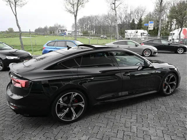 Audi RS5 view 15