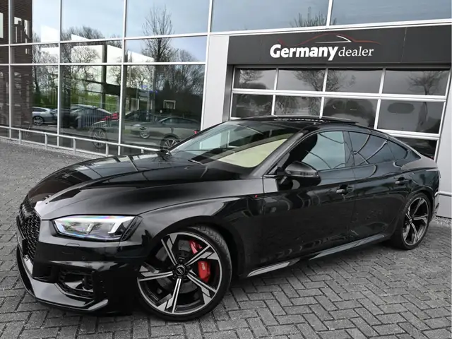 Audi RS5 view 7