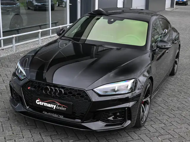 Audi RS5 view 12