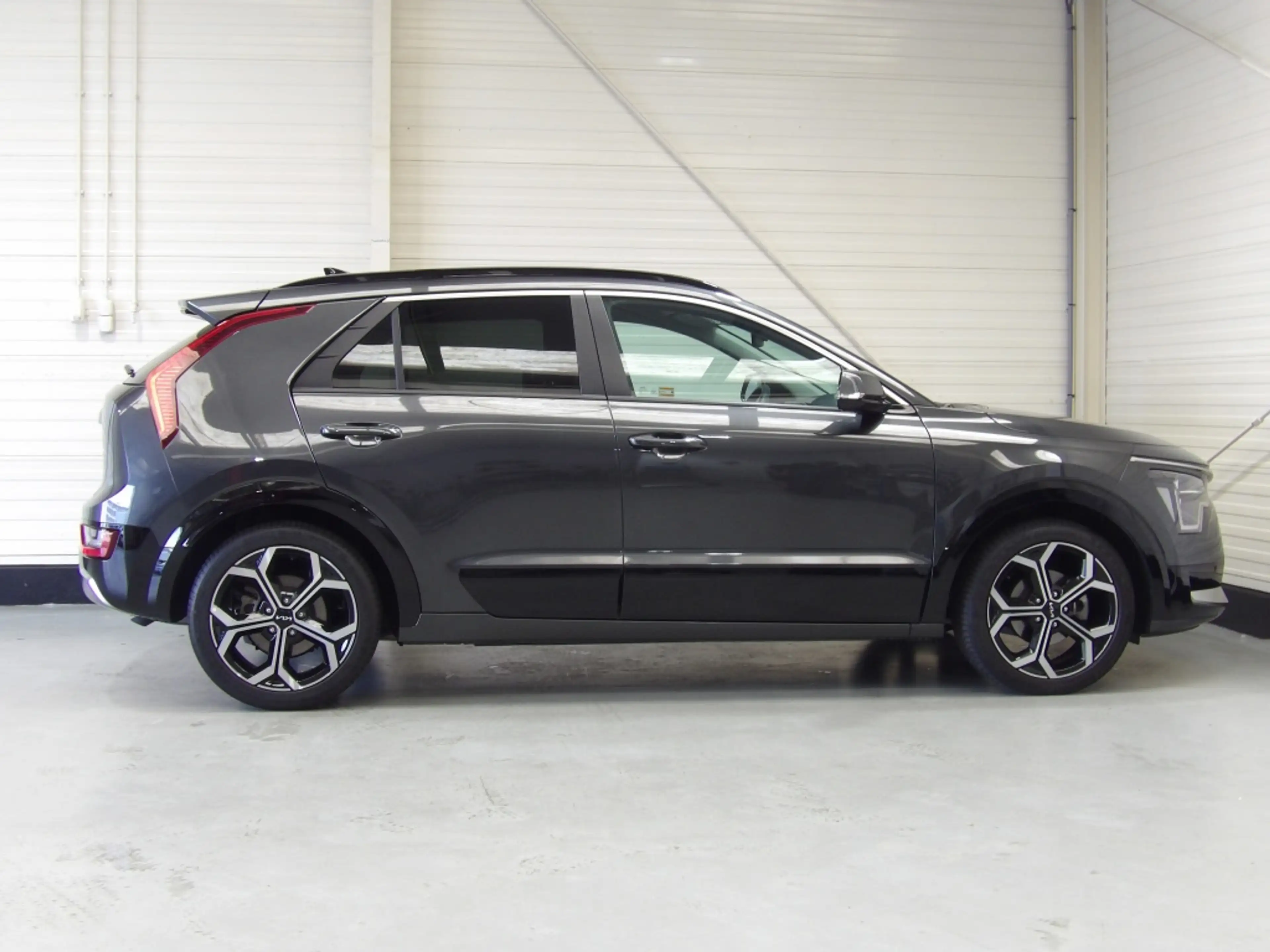 Kia Niro 1.6 HEV Dynamic PlusLine — photo 5