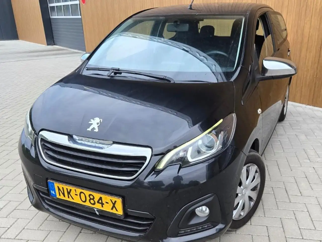 Peugeot 108 1.0 VTi 68ch BVM5 Envy