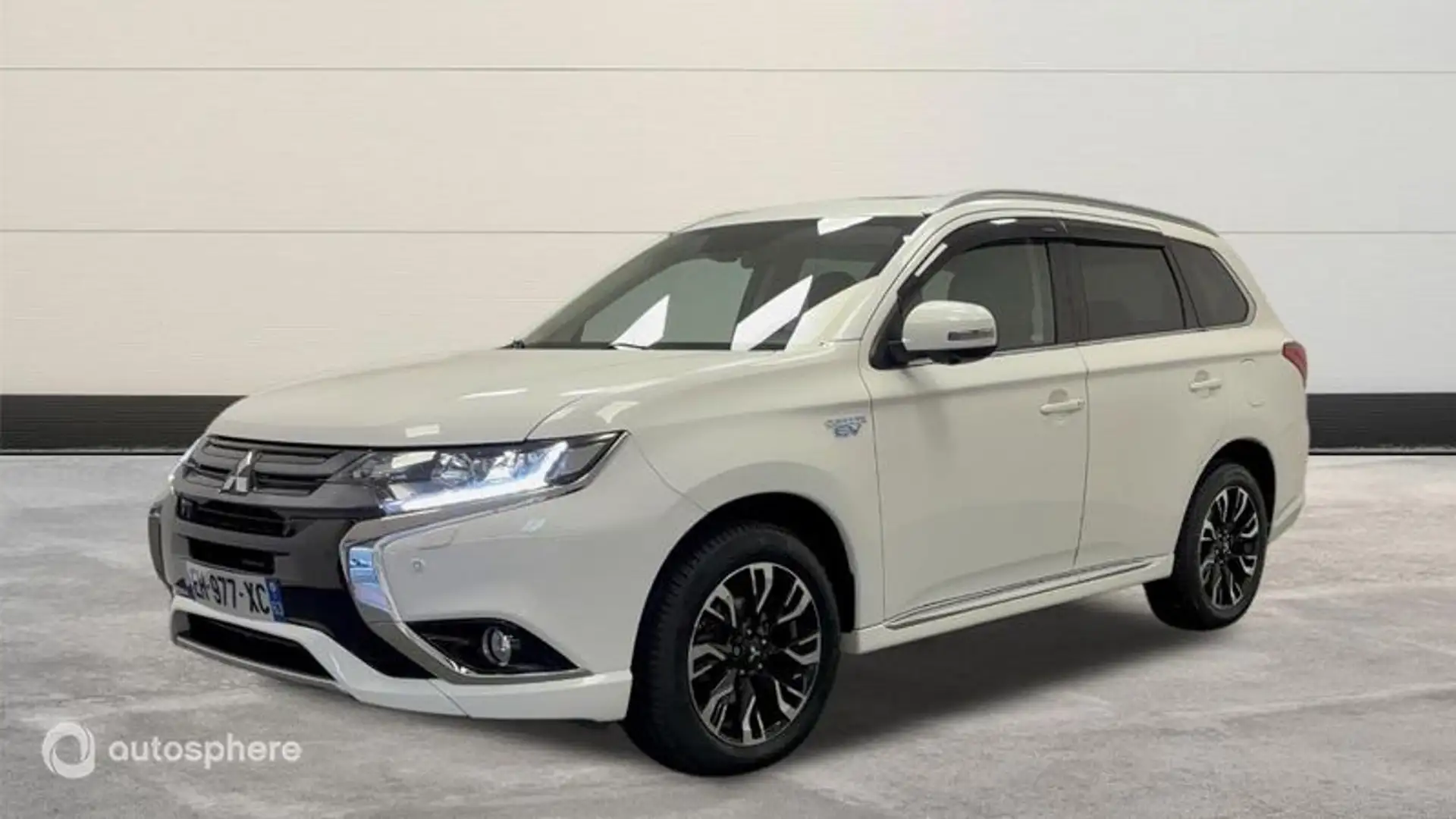 Mitsubishi Outlander PHEV Hybride rechargeable Instyle - 1