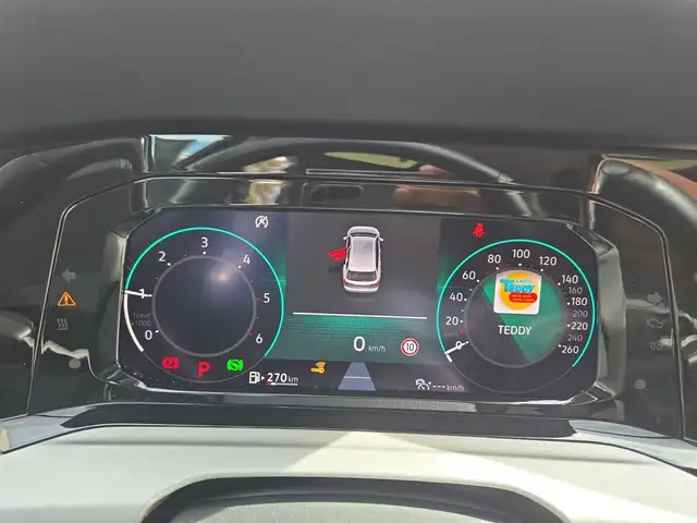 Volkswagen Golf view 9