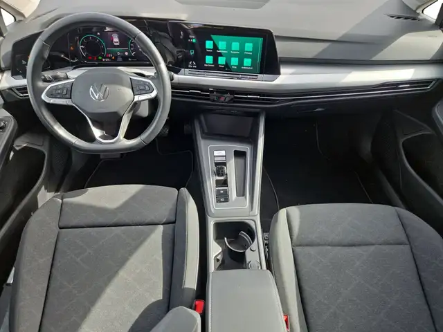 Volkswagen Golf view 8