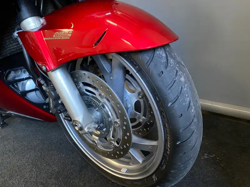 Honda ST 1300 - foto 3