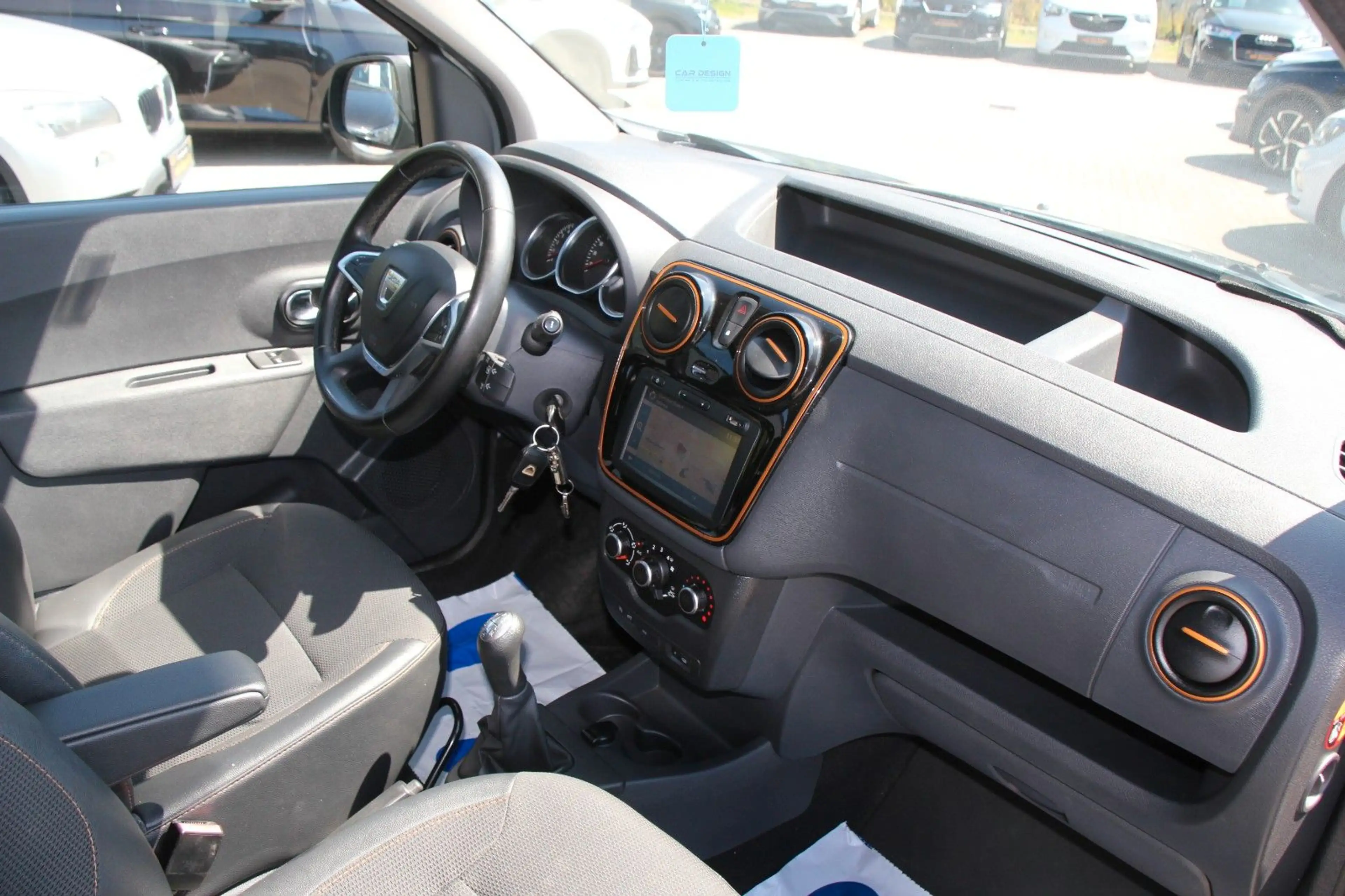 Dacia Dokker Stepway Celebration Klima/Navi/Tempom/PDC — photo 7