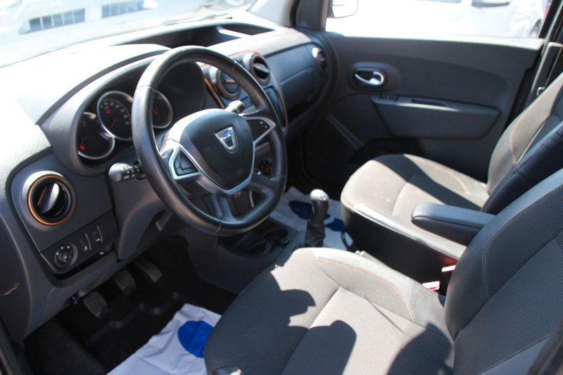 Dacia Dokker Stepway Celebration Klima/Navi/Tempom/PDC — photo 6