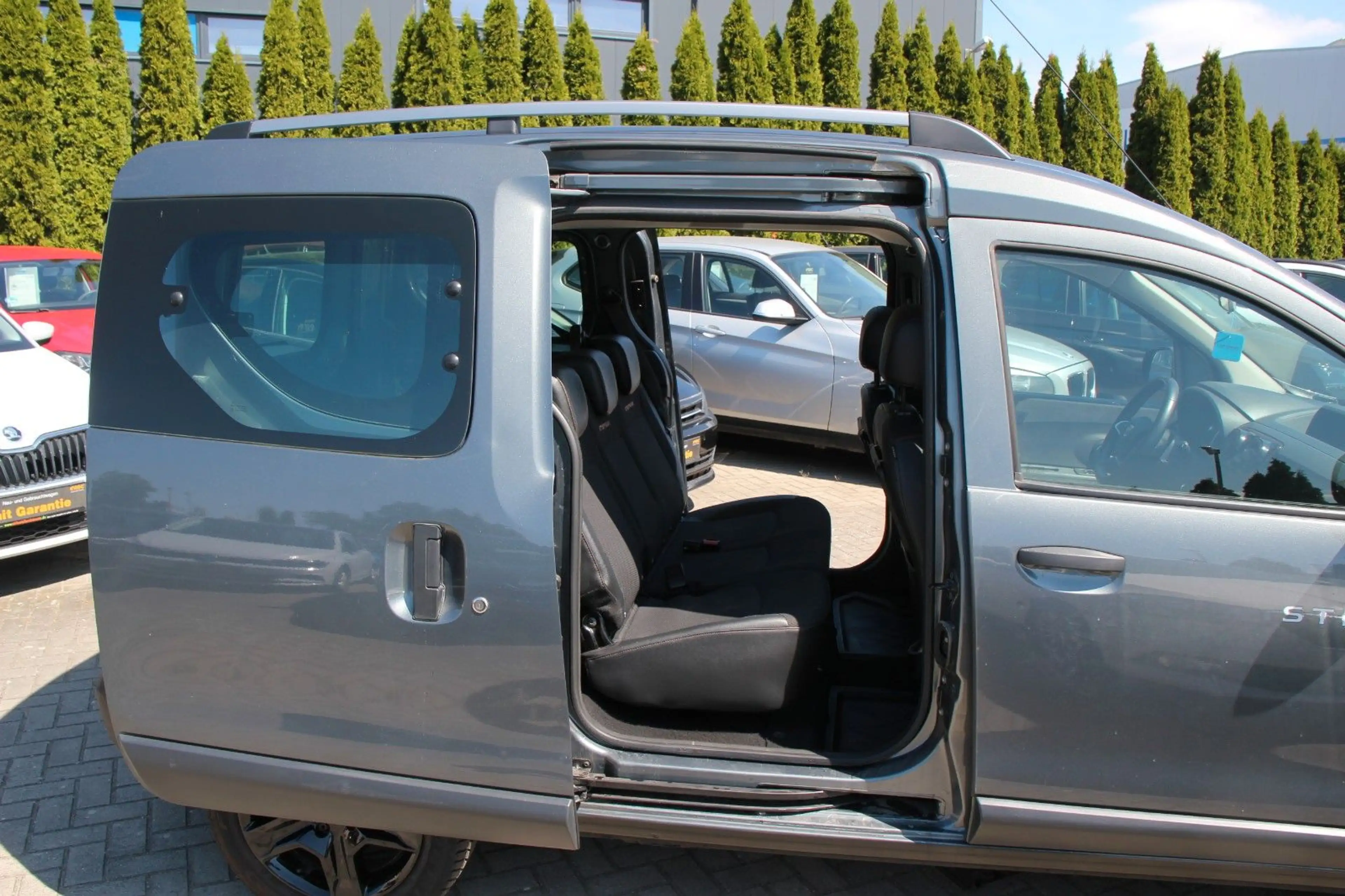 Dacia Dokker Stepway Celebration Klima/Navi/Tempom/PDC — photo 14