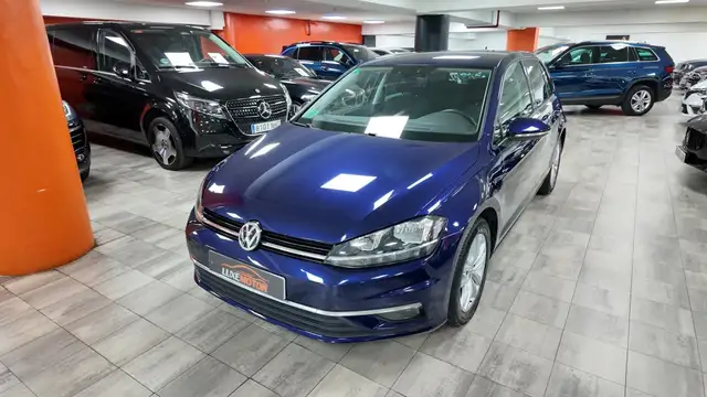 2017 Volkswagen Golf in Blue for sale