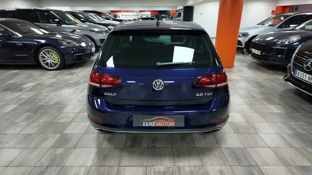 Volkswagen Golf view 5