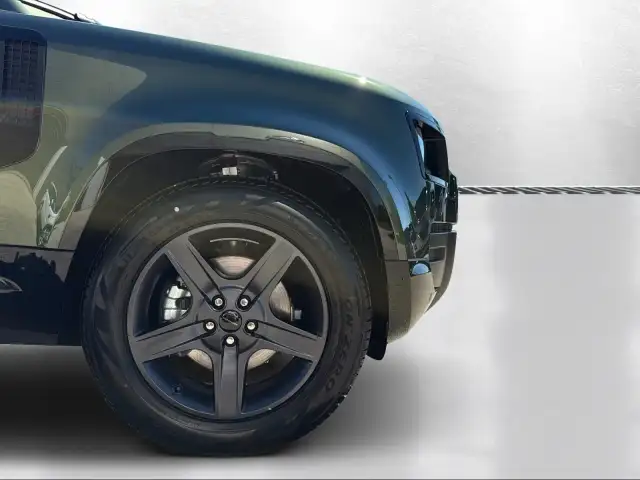 Land Rover Defender 110 D250 AWD AT X-Dynamic SE Ansicht 7