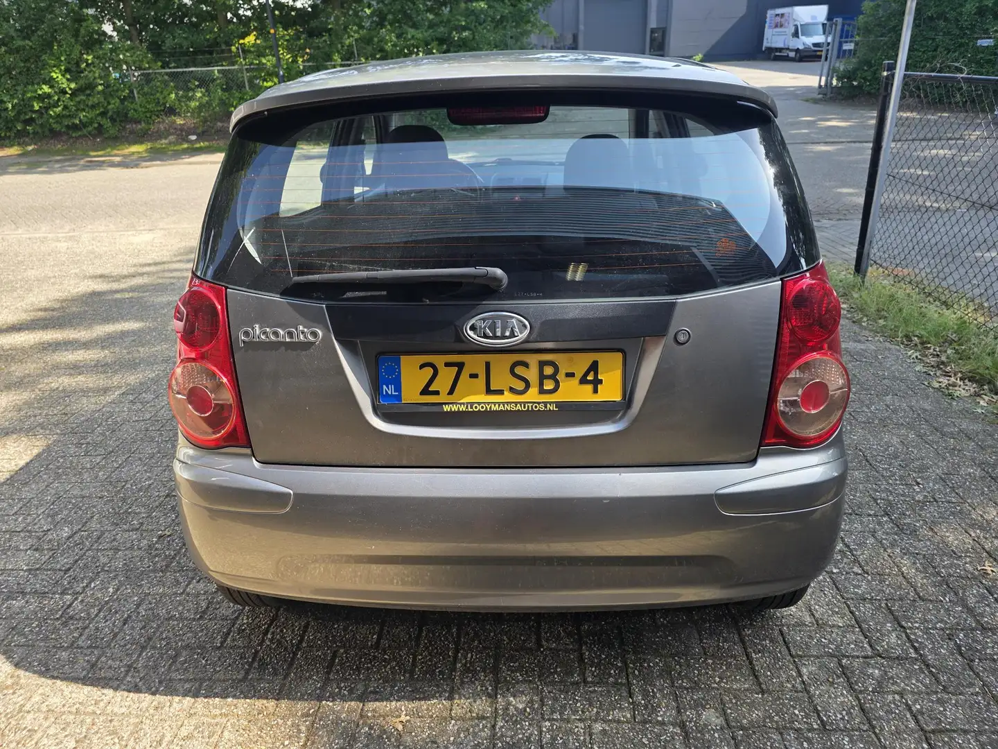 Kia Picanto 1.0 Seven Grey - 2
